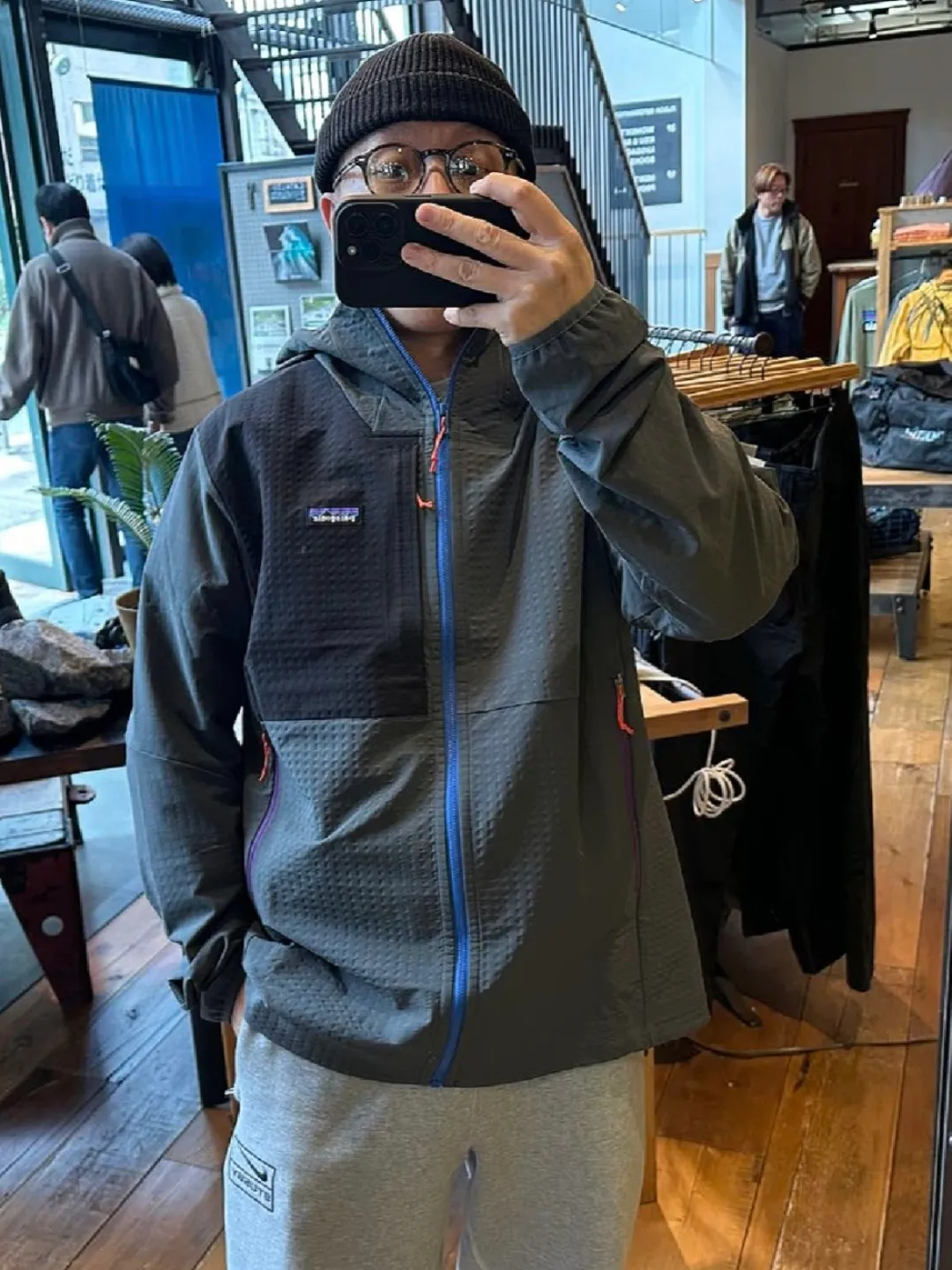5505 P155 PATAGONIA REI ， ， 。PATAGONIA ， 、 。 ：Black Green Green Khaki patagonia R 1 ： : R ： Size ： S（ 112 73 68 45） M（ 116 74 69 47） L（ 120 75 70 48） XL（ 124 76 71 50） 170cm，80-130 S 170-175cm，130-150 M 175-180cm，150-170 L 180-185cm，170-190 XL
